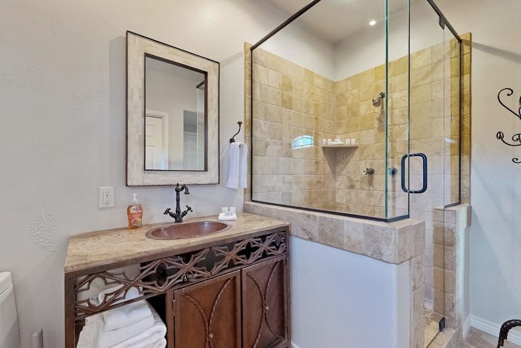 Photo of Bathroom in Spicewood