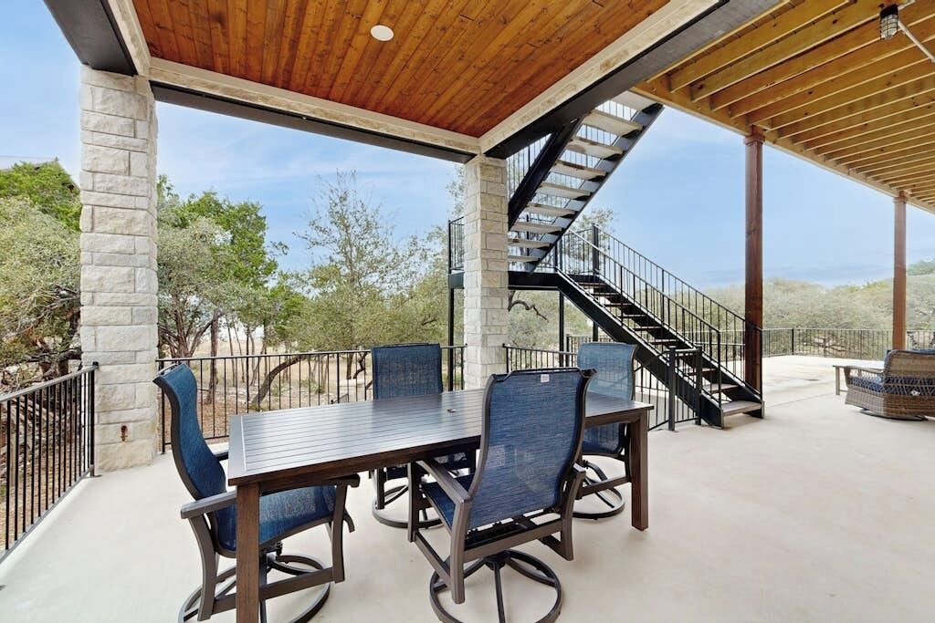 Photo of Outdoor in Point Venture