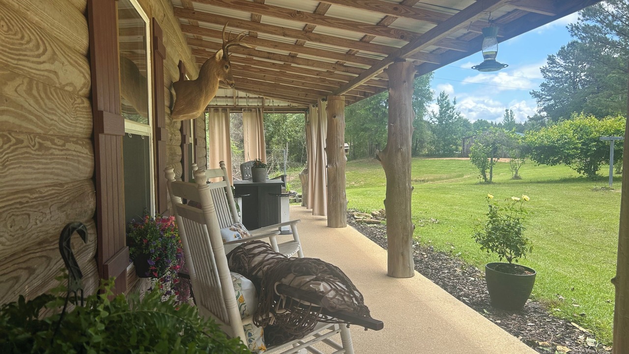 Photo of Patio Balcony in McCall Creek