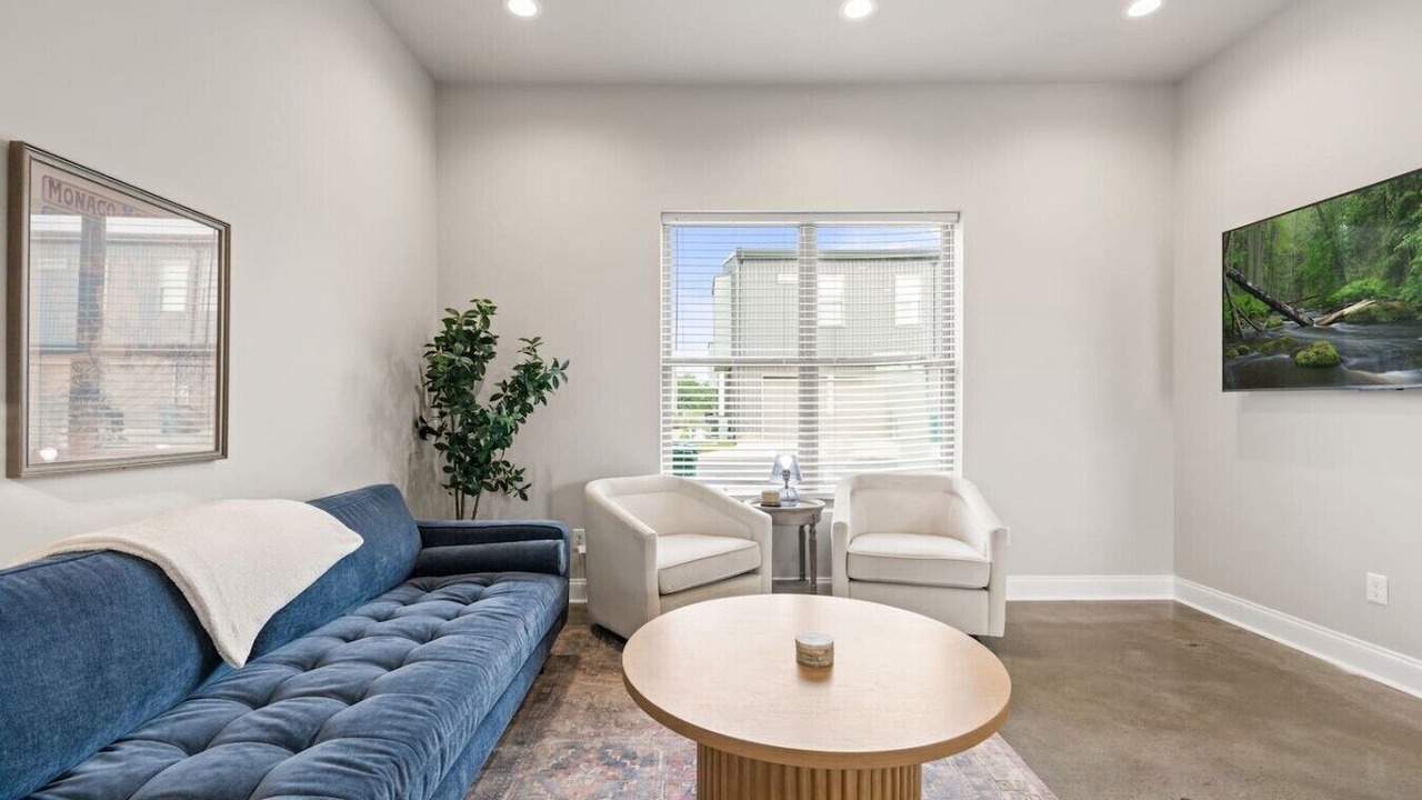 Photo of Livingroom in Youngsville
