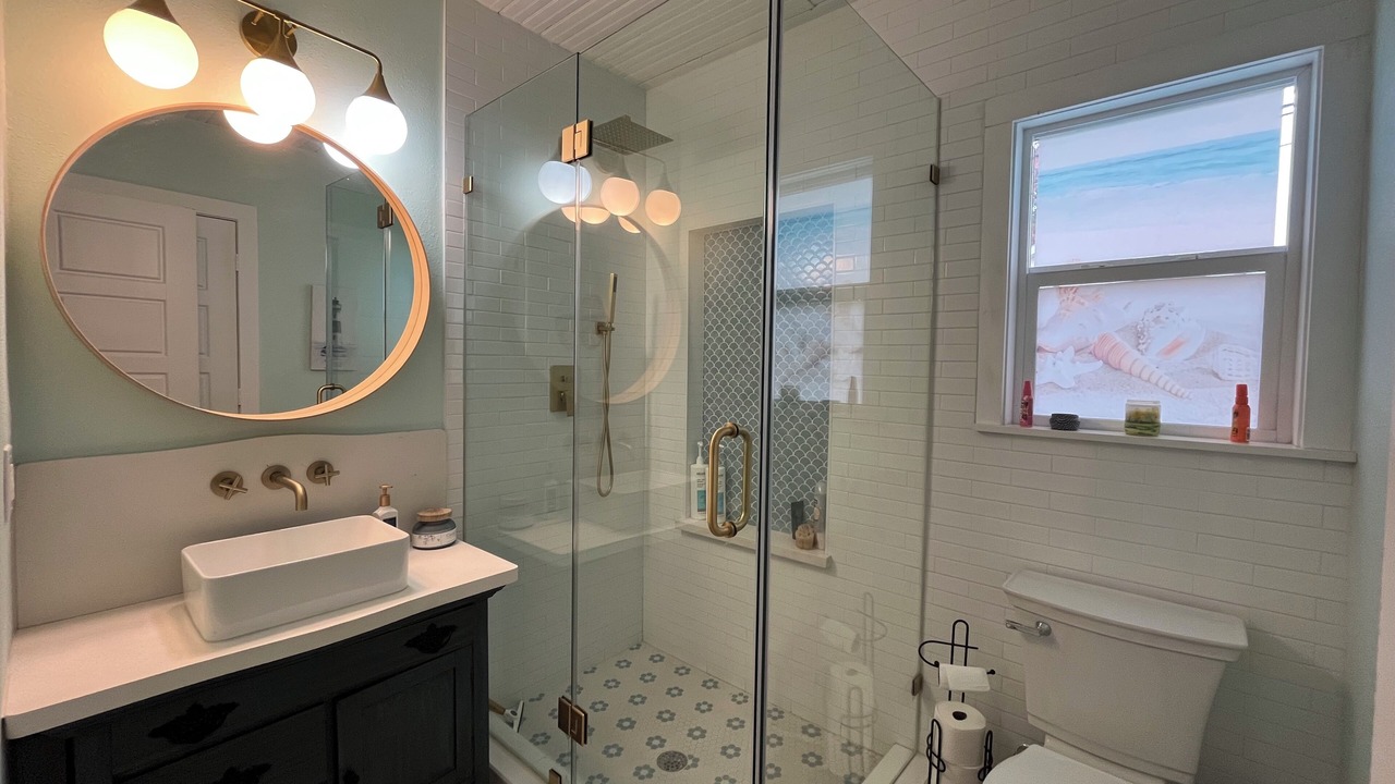 Photo of Bathroom in La Porte