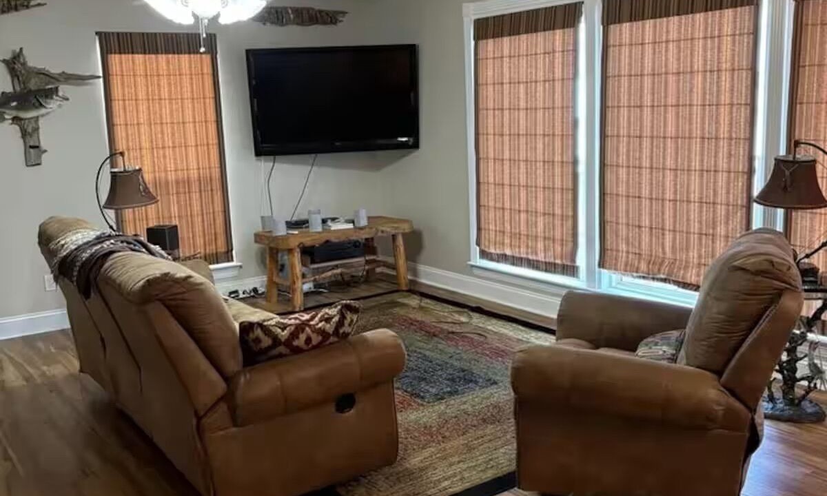 Photo of Livingroom in Pierre Part