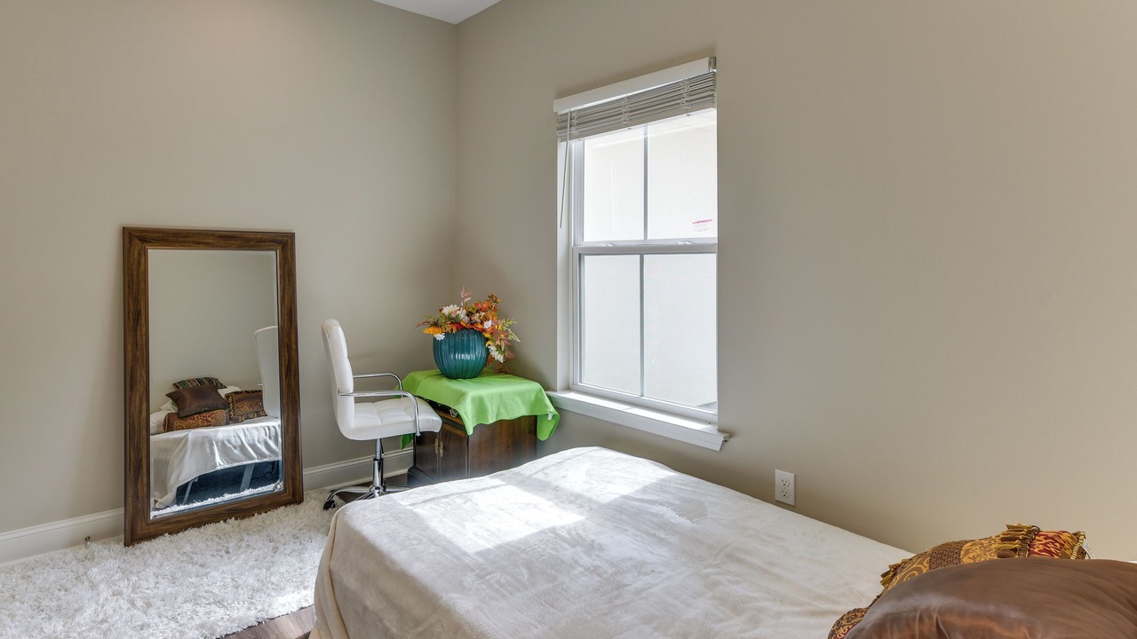 Photo of Bedroom in Prairieville