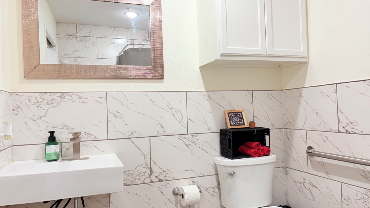 Photo of Bathroom in Cedar Hill