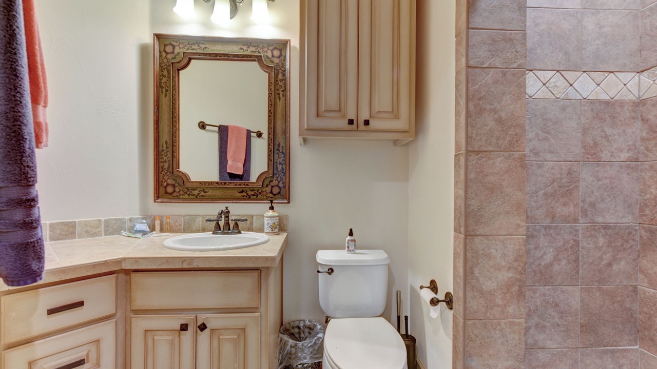 Photo of Bathroom in Lakeway