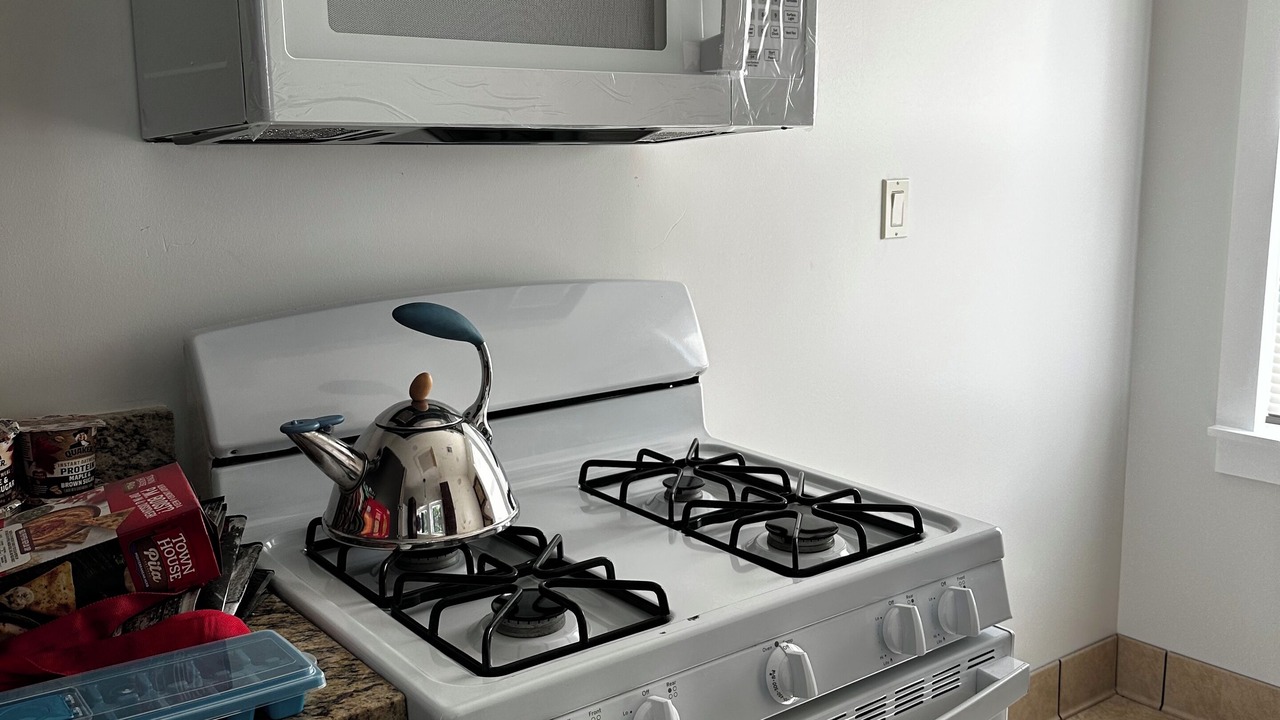 Photo of Kitchen in Kenner - Louis Armstrong International Airport