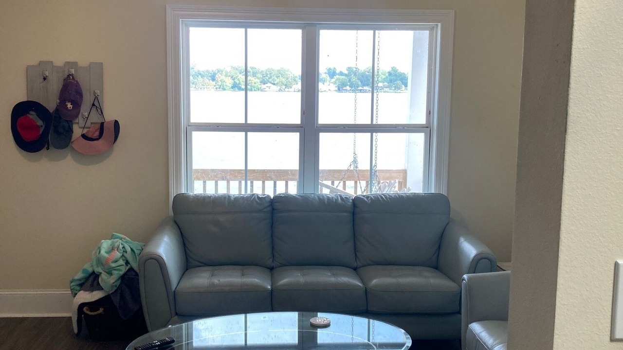 Photo of Livingroom in New Roads