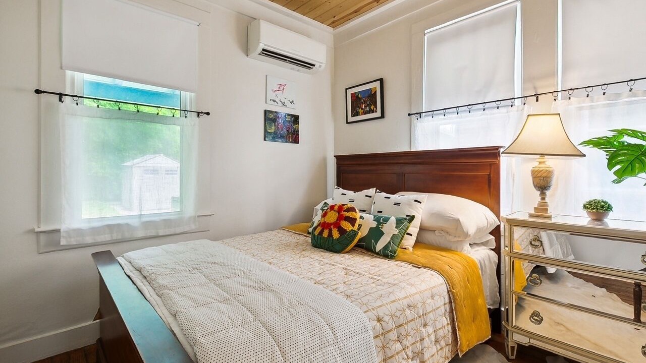 Photo of Bedroom in Baton Rouge
