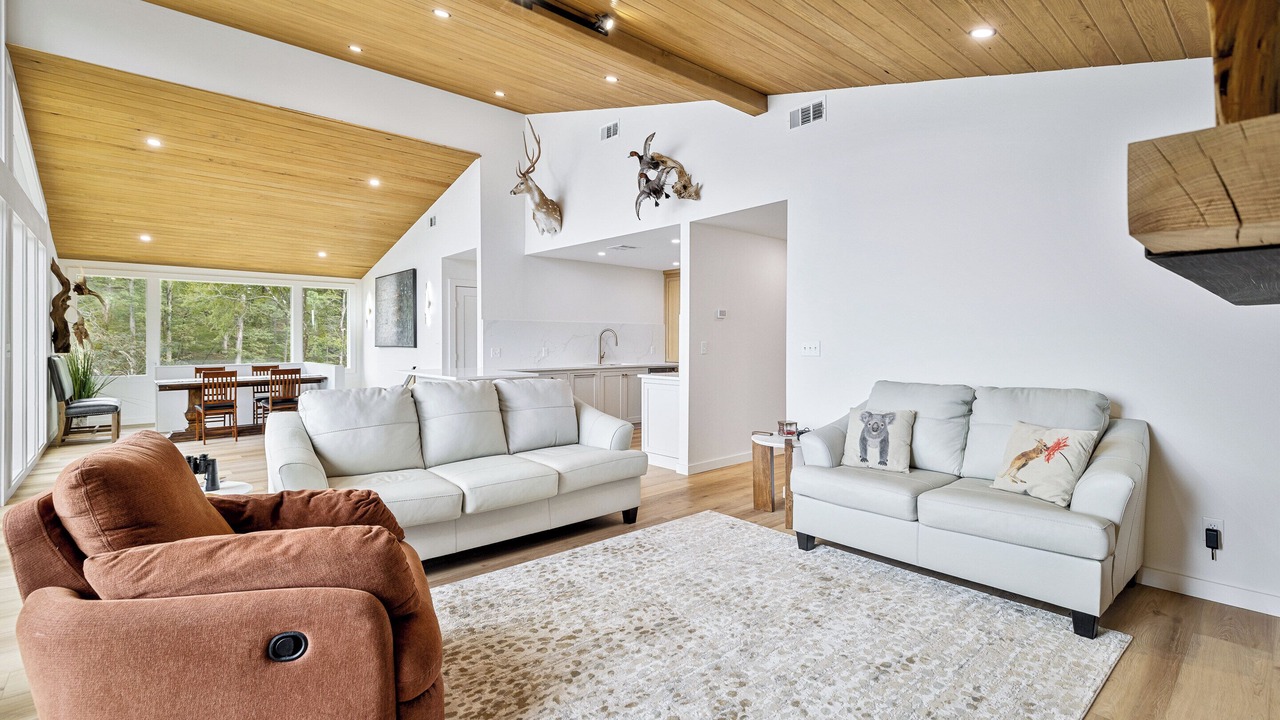 Photo of Livingroom in Downsville