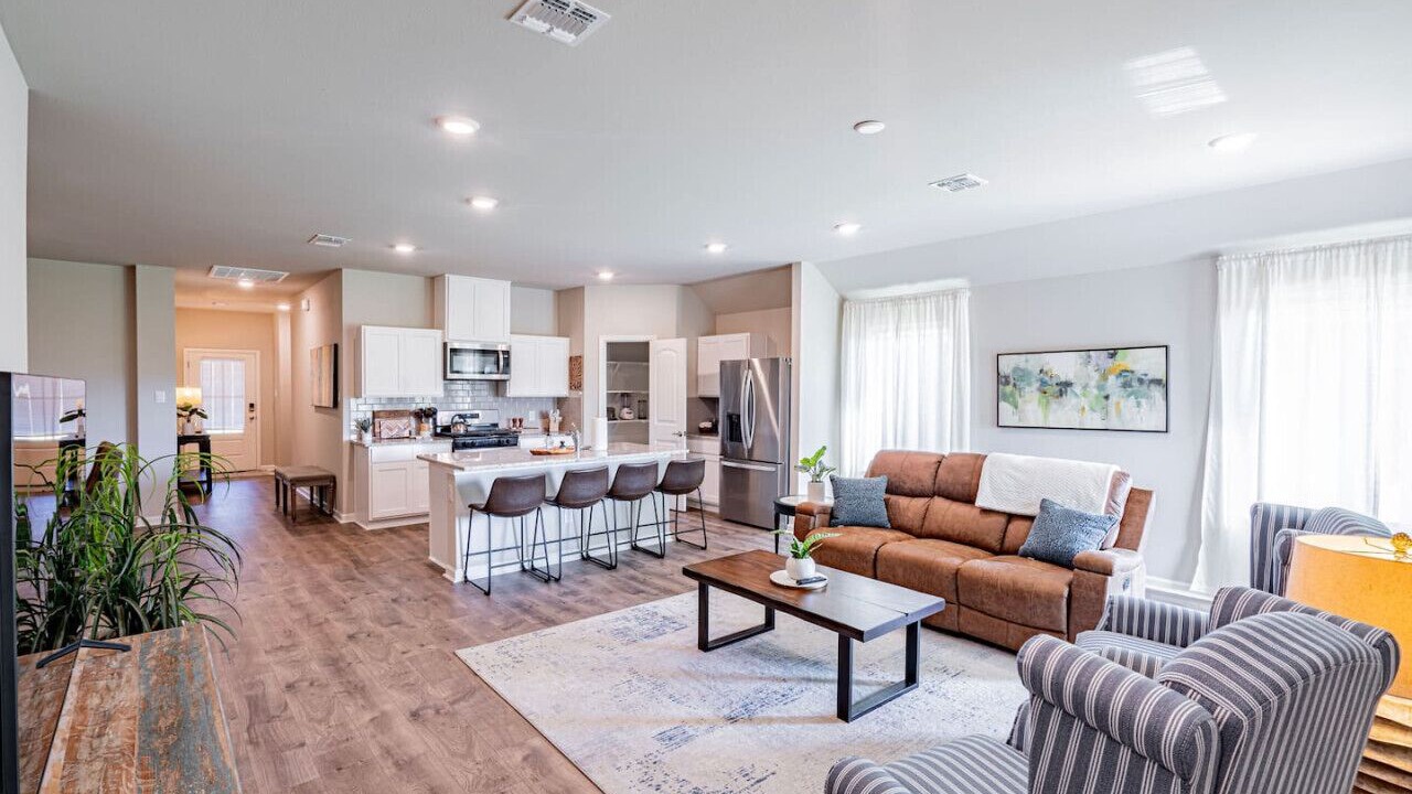 Photo of Livingroom in Broussard