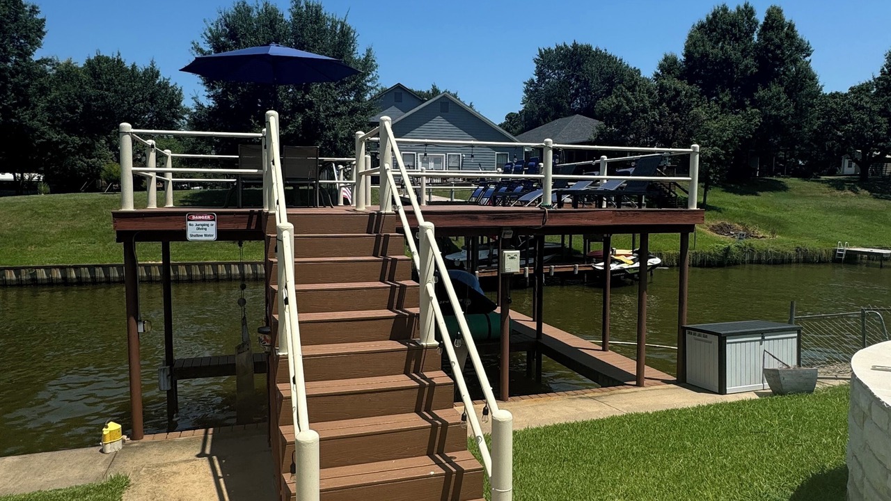 Photo of Outdoor in Carolyn Estates