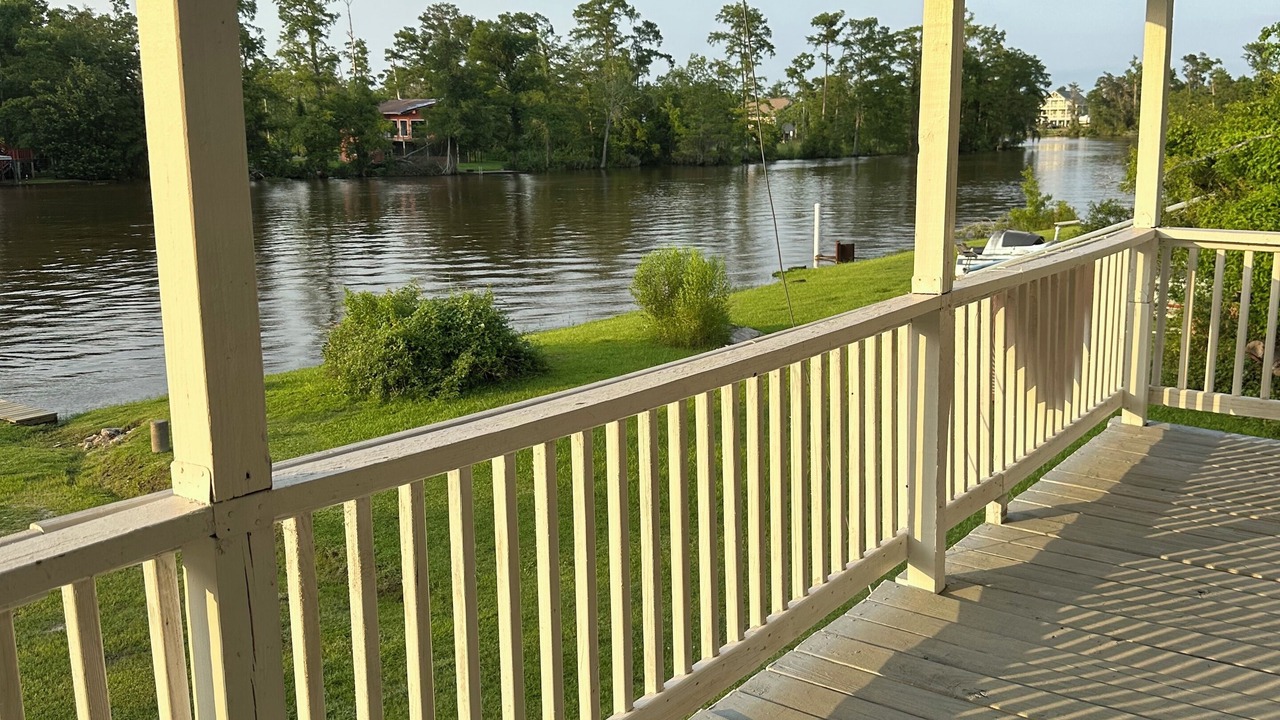 Photo of Outdoor in Moss Bluff
