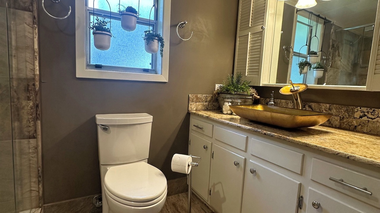 Photo of Bathroom in Breaux Bridge