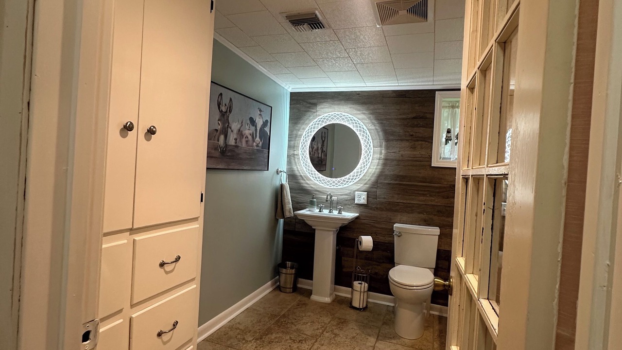 Photo of Bathroom in Breaux Bridge