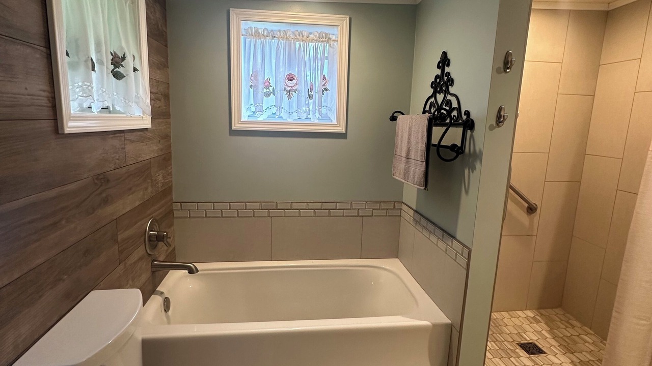Photo of Bathroom in Breaux Bridge