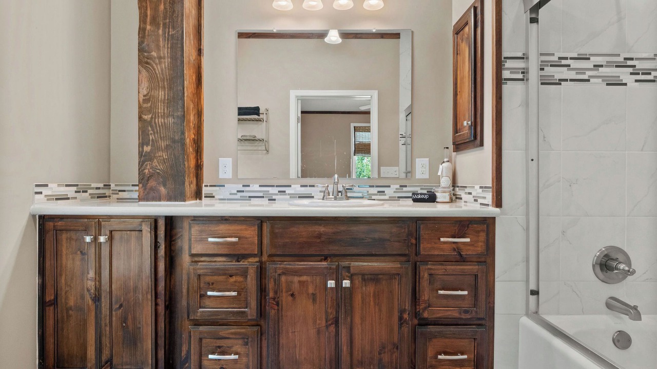 Photo of Bathroom in Negreet