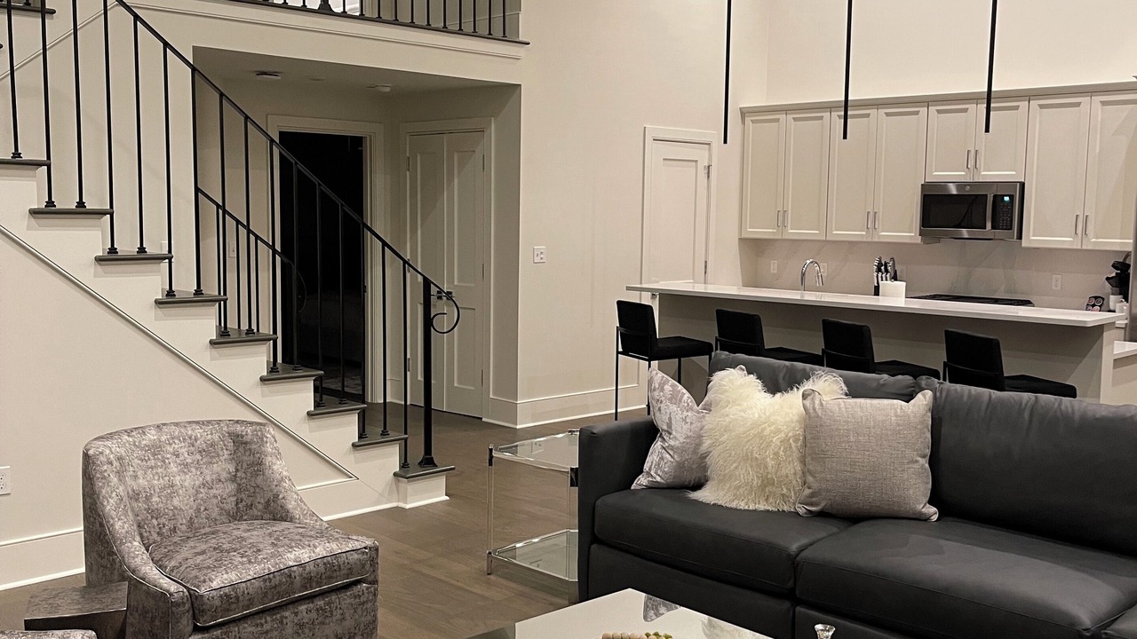 Photo of Livingroom in Central Business District