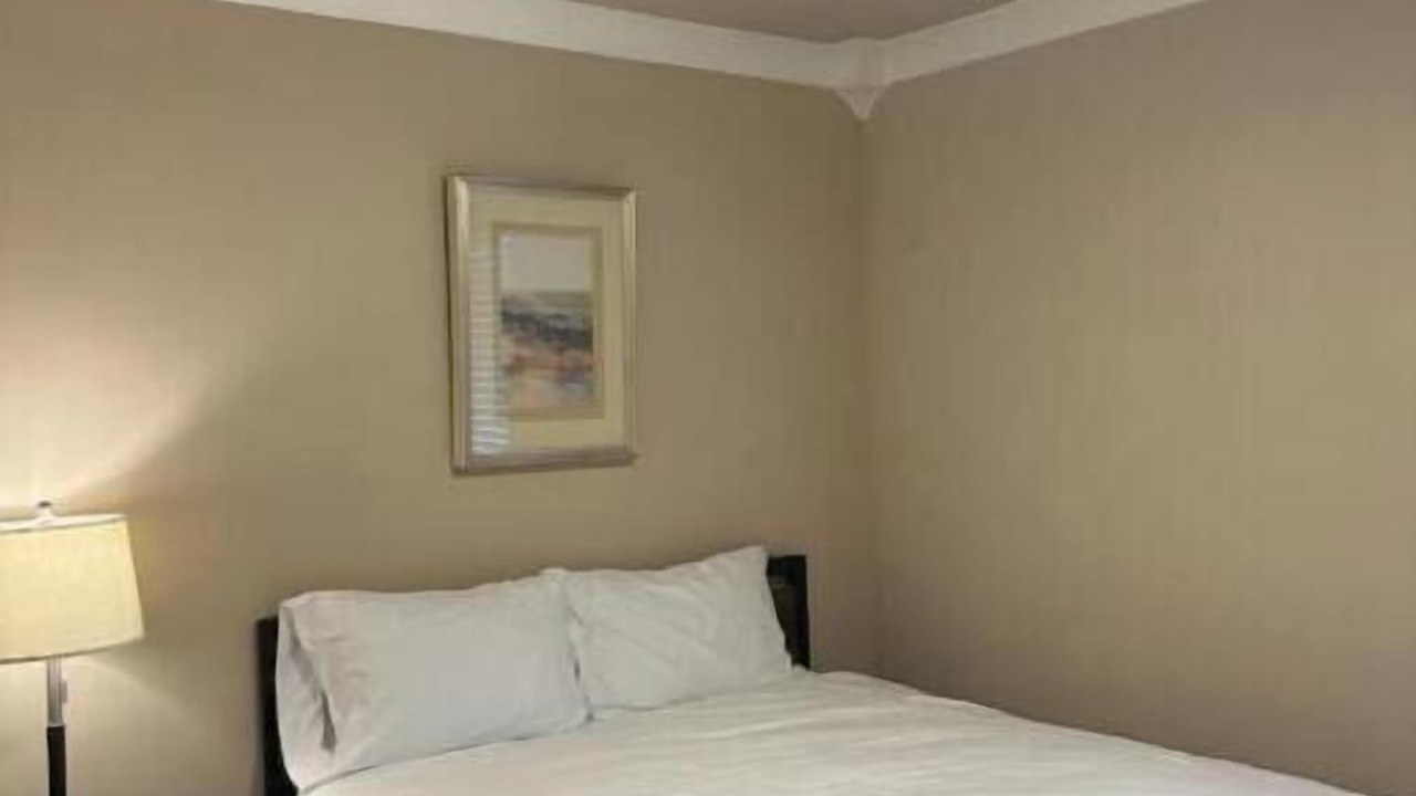 Photo of Bedroom in Gonzales