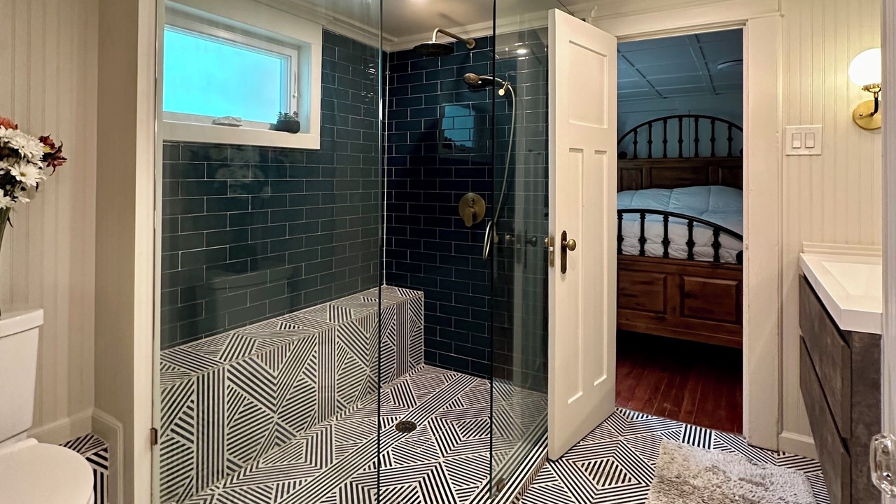 Photo of Bathroom in Audubon