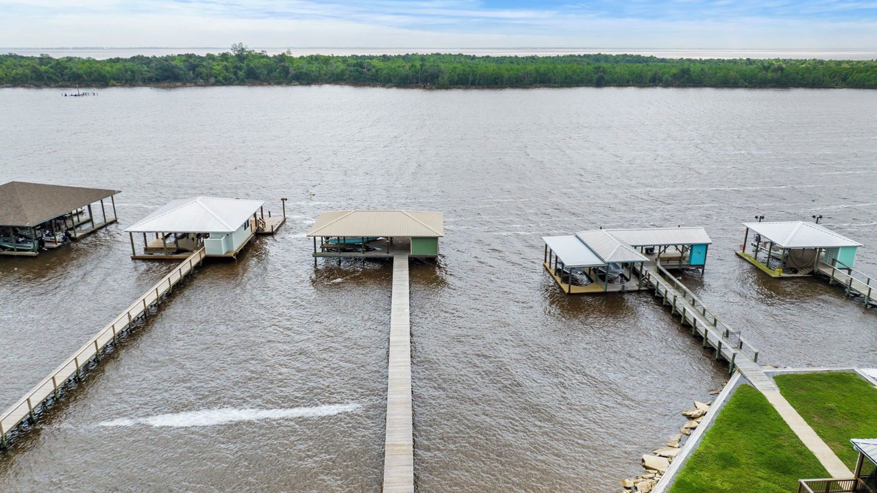 Photo of Outdoor in Hackberry