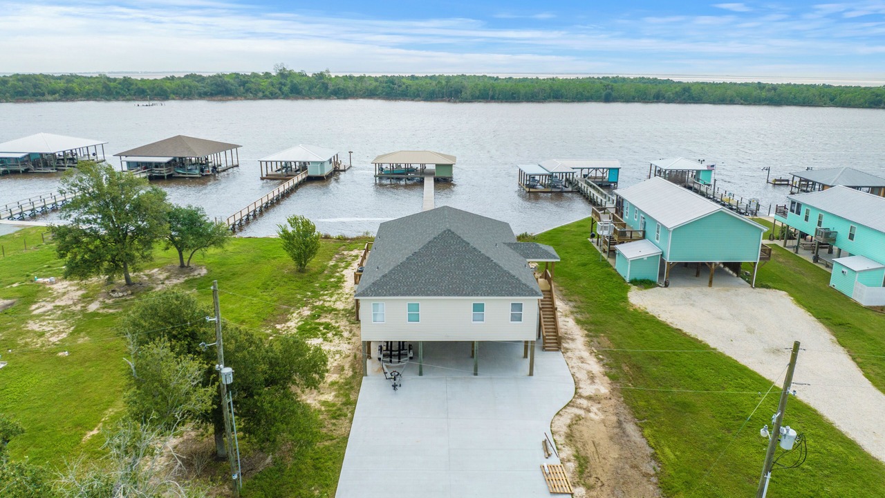 Photo of Outdoor in Hackberry