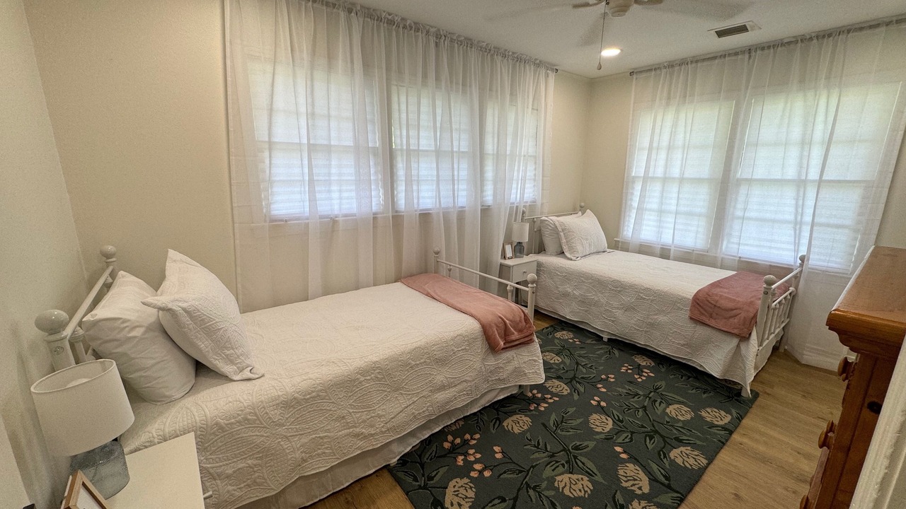 Photo of Bedroom in Gulfport