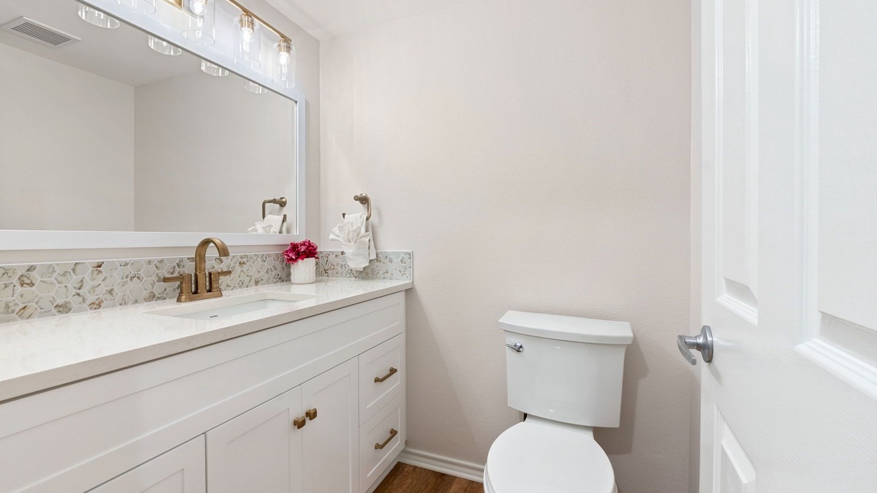 Photo of Bathroom in Highland Lake Estates