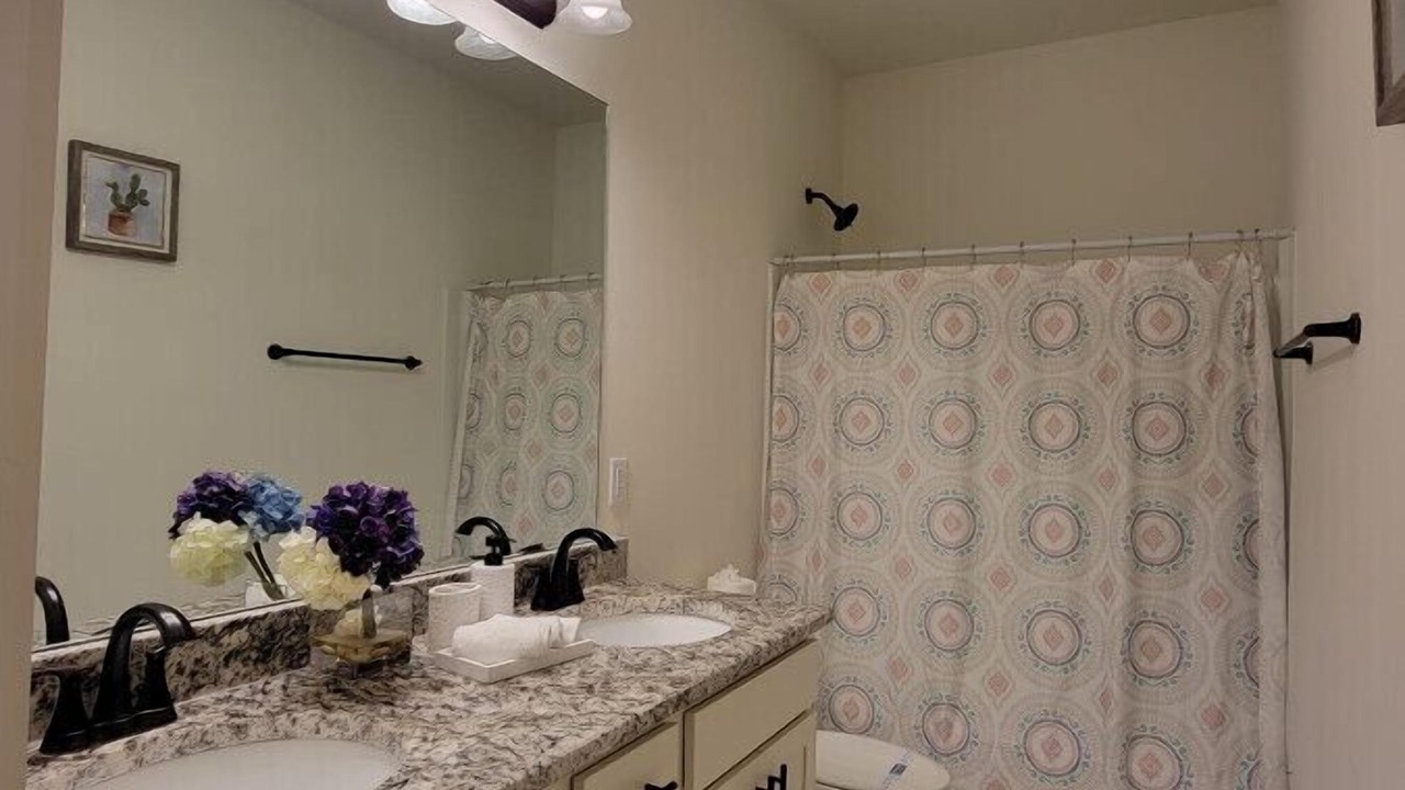 Photo of Bathroom in Lake Charles