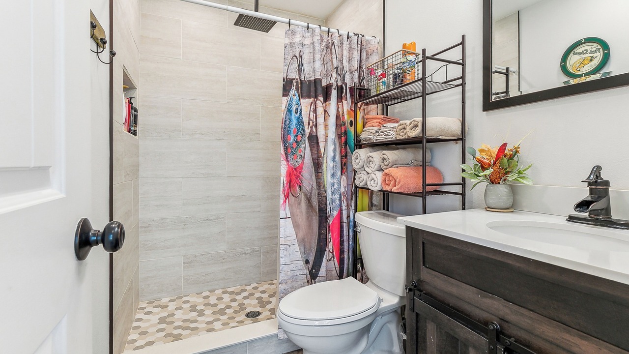 Photo of Bathroom in Port Sulphur
