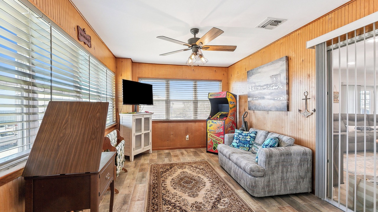 Photo of Bedroom in Port Sulphur