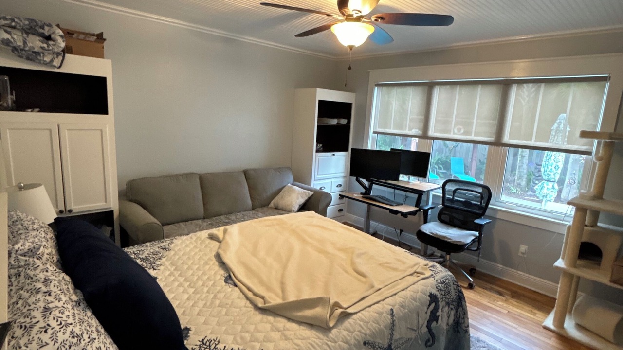 Photo of Bedroom in Biloxi