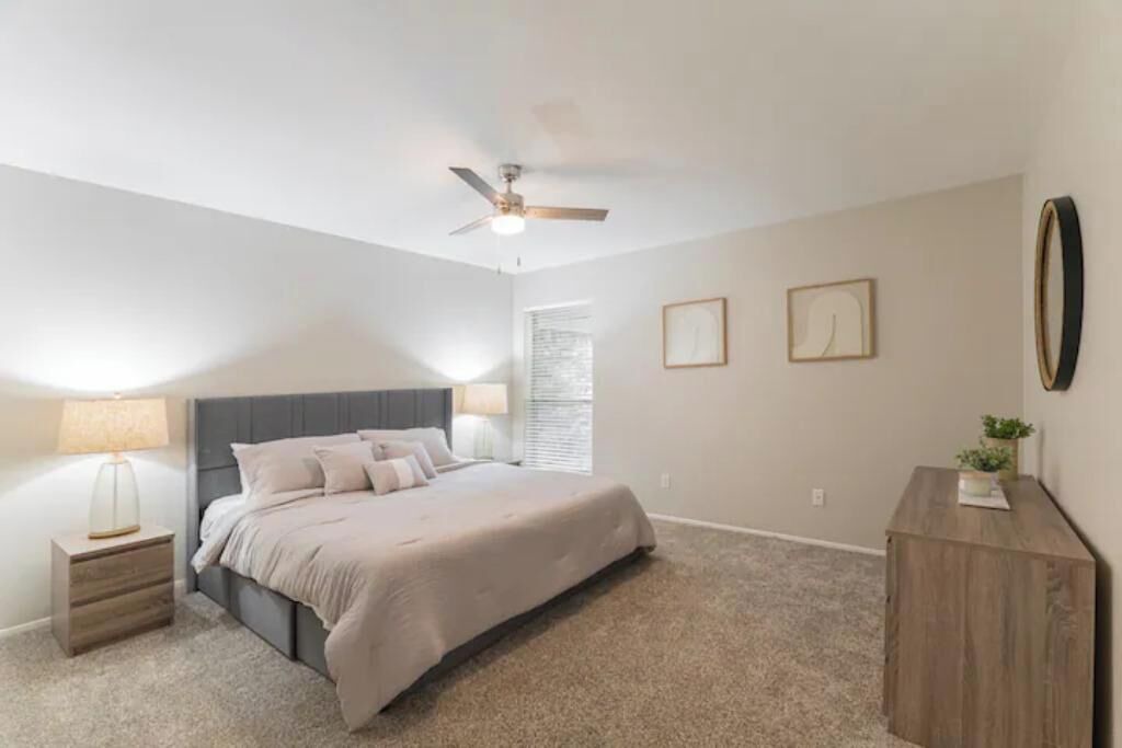 Photo of Bedroom in Panther Creek