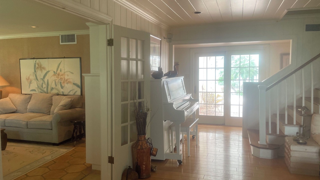 Photo of Livingroom in Del Mar