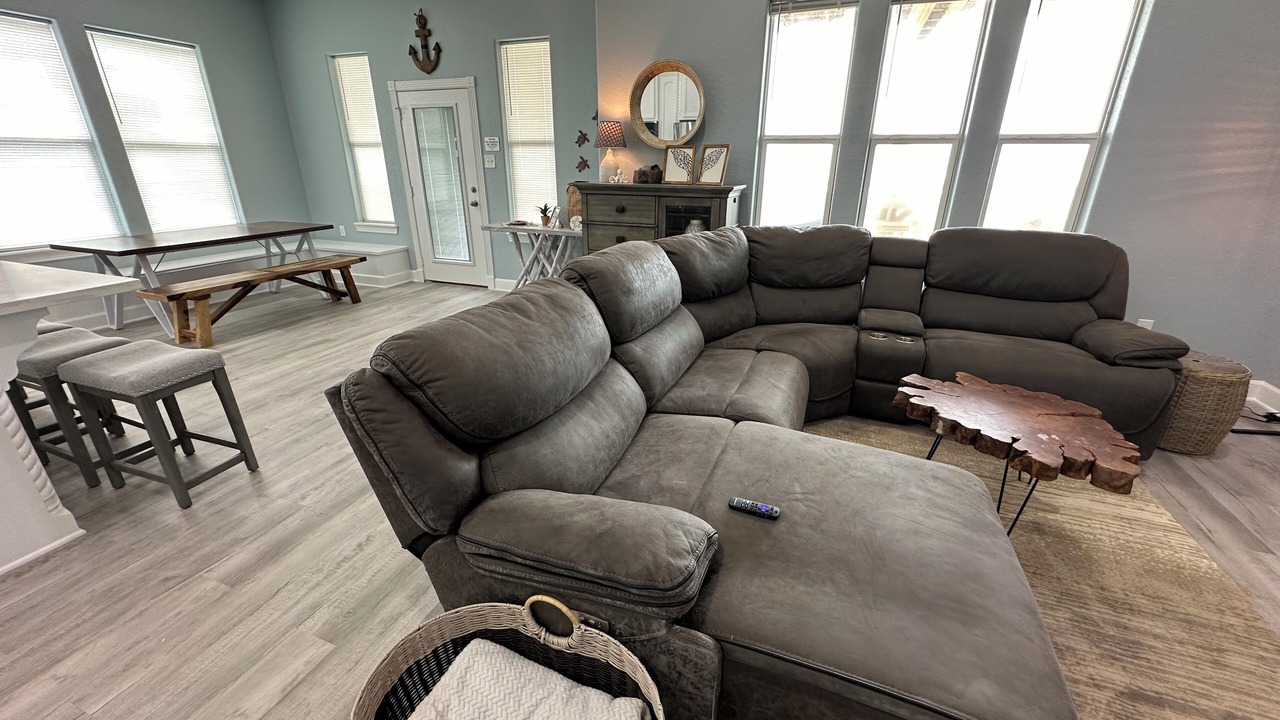 Photo of Livingroom in Surfside Beach