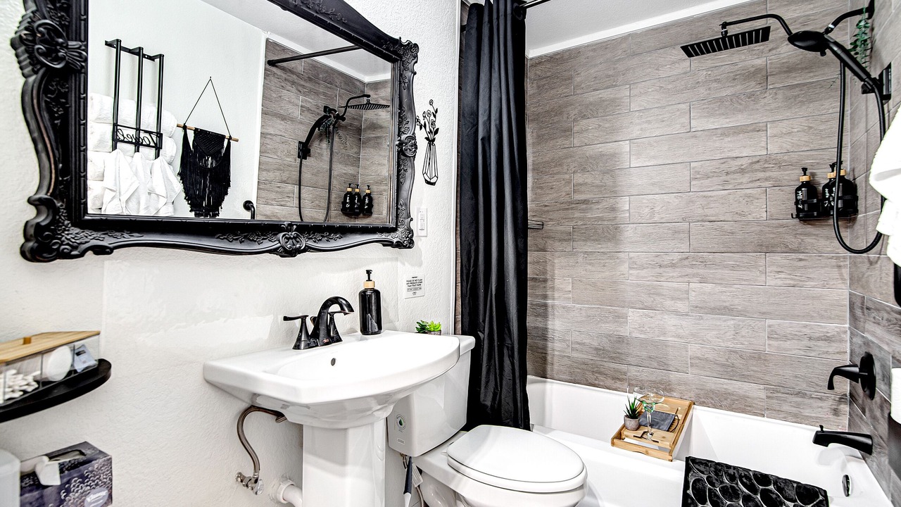 Photo of Bathroom in Burleson