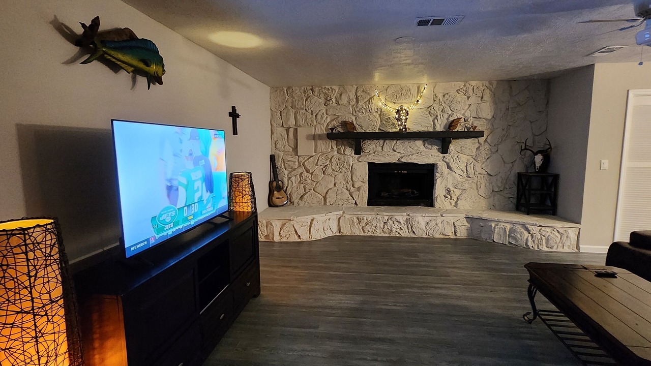 Photo of Livingroom in Orange