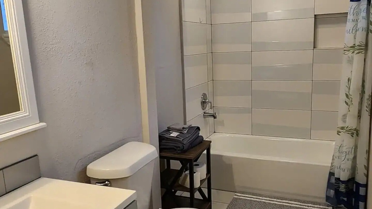 Photo of Bathroom in Orange