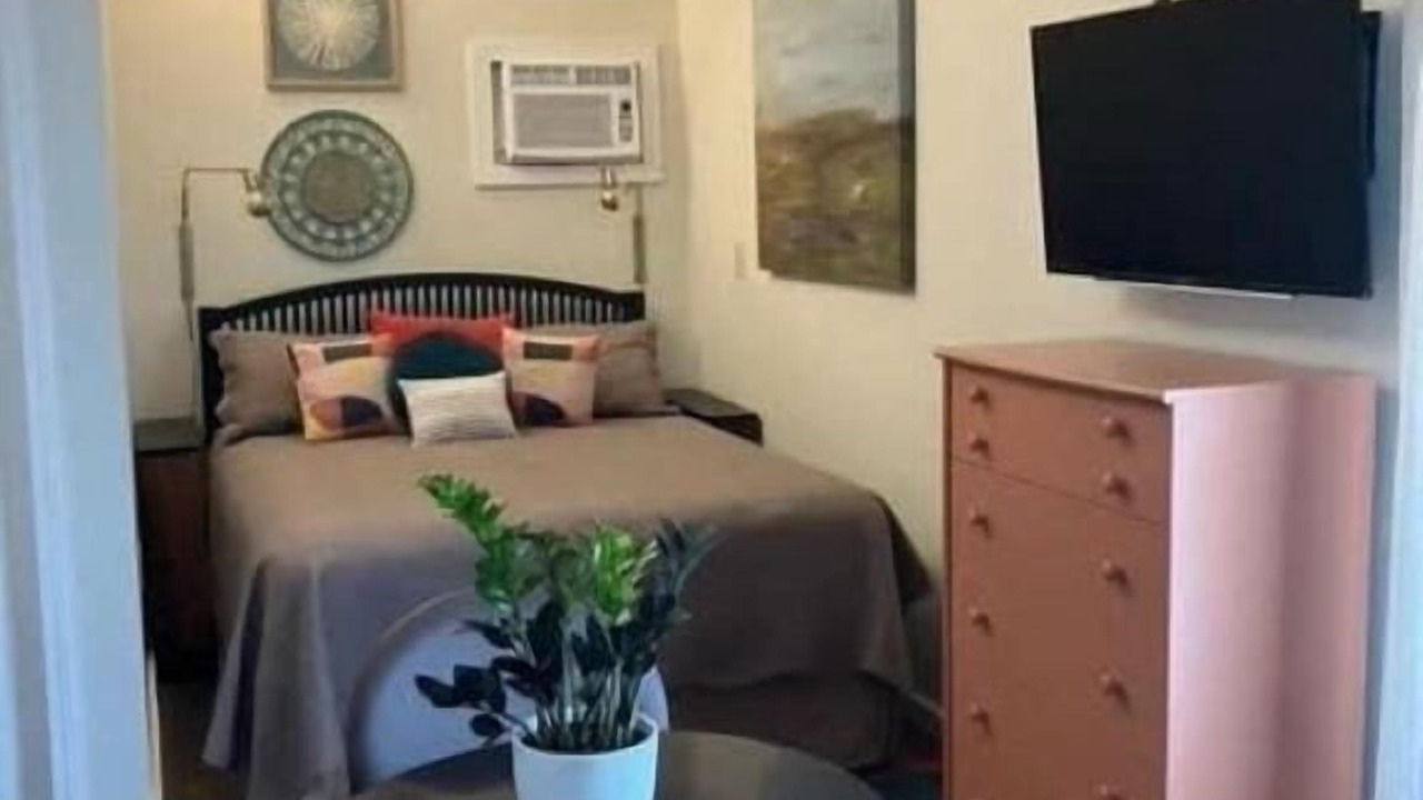 Photo of Bedroom in Freetown - Port Rico