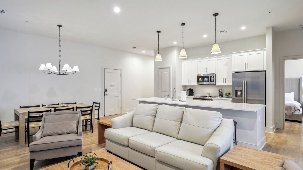 Photo of Livingroom in Central Business District