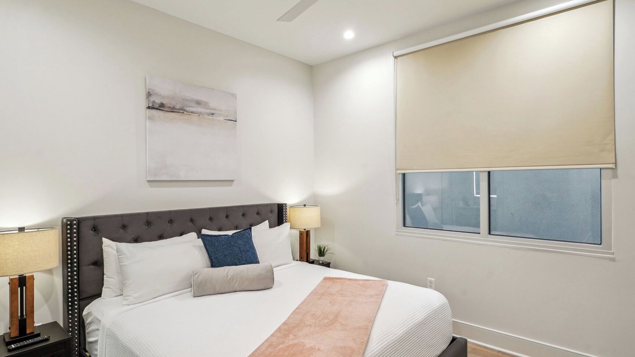 Photo of Bedroom in Central Business District