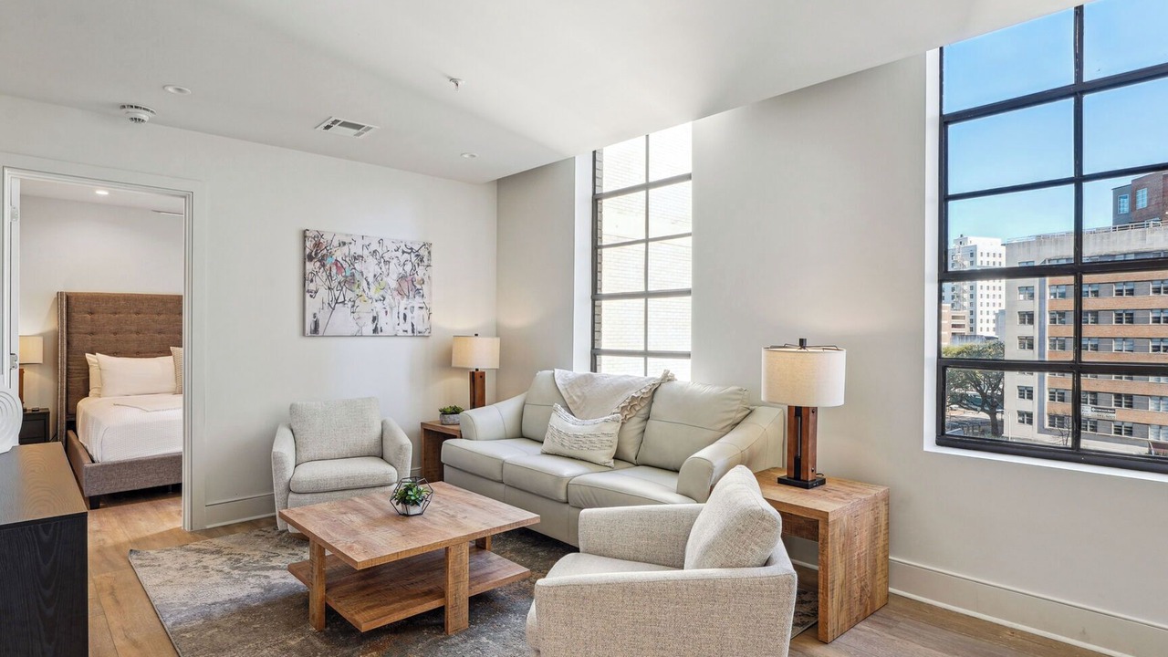 Photo of Livingroom in Central Business District