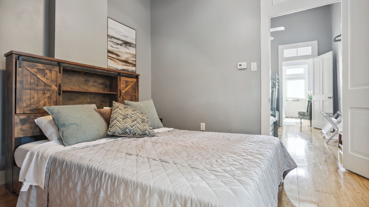 Photo of Bedroom in Audubon