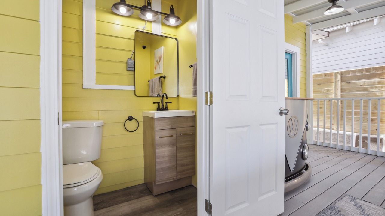 Photo of Bathroom in Audubon