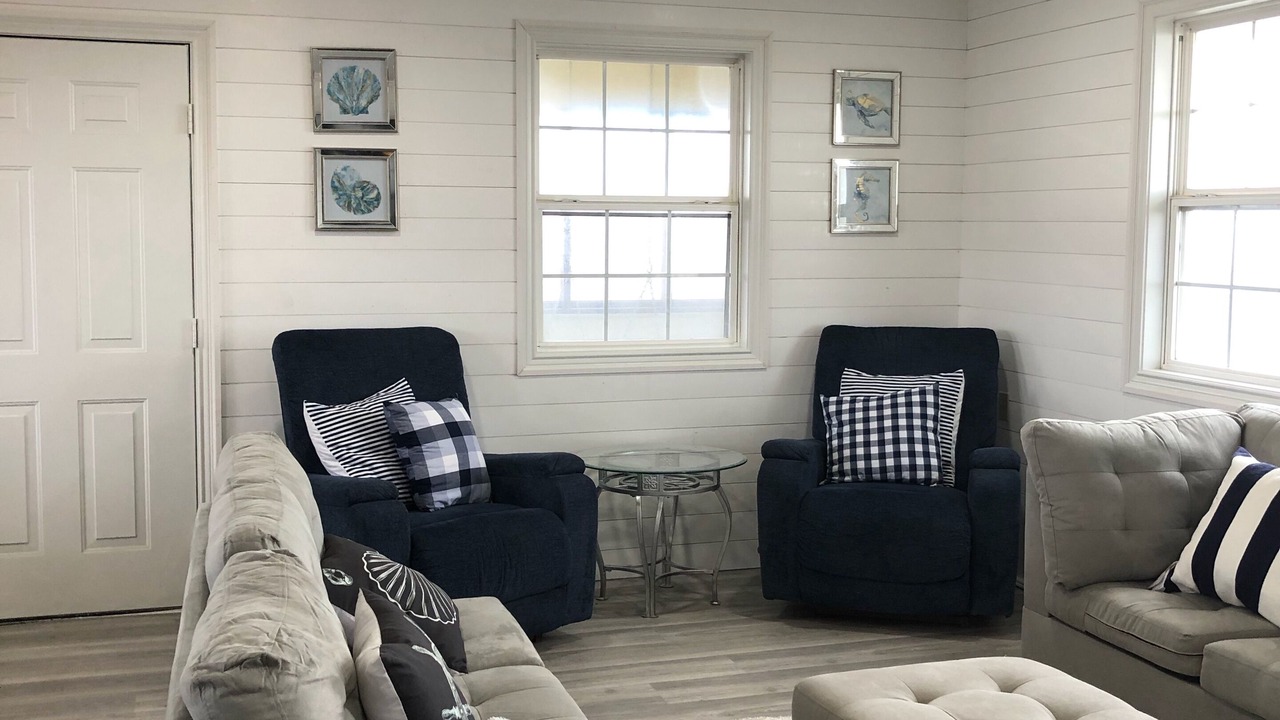 Photo of Livingroom in Cocodrie