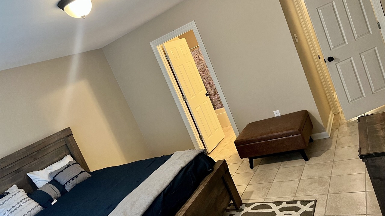 Photo of Bedroom in Broadmoor