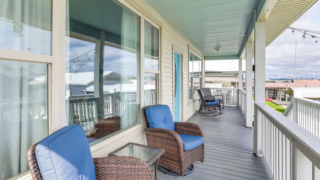 Photo of Patio Balcony in Oscar