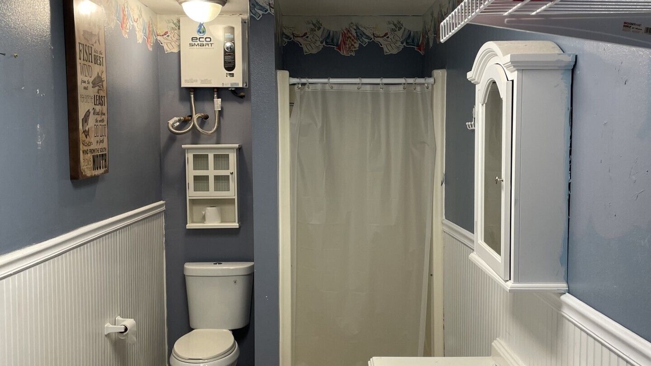 Photo of Bathroom in Lafitte