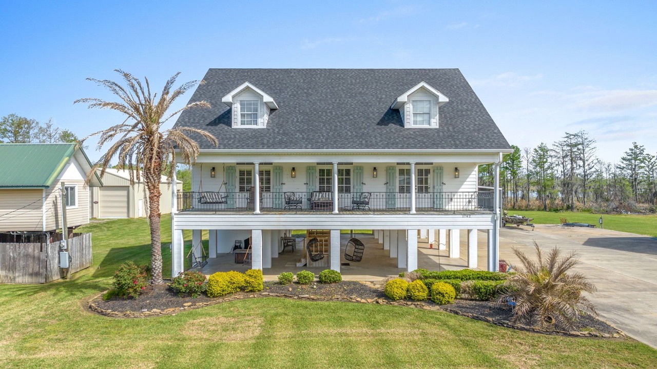 Photo of Outdoor in Moss Bluff