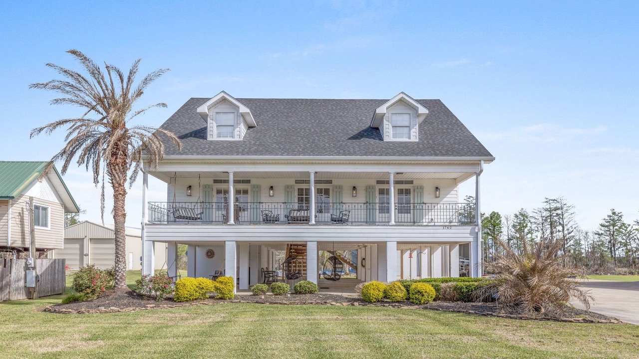 Photo of Outdoor in Moss Bluff