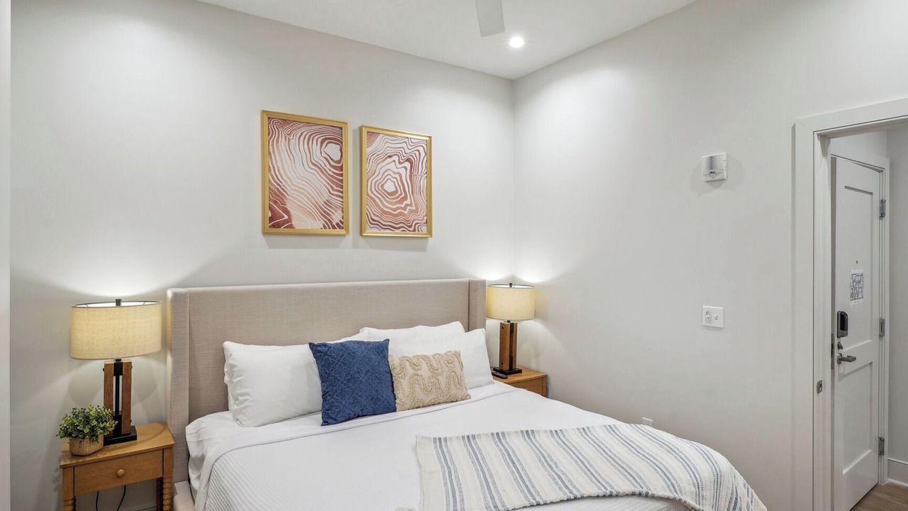 Photo of Bedroom in Central Business District